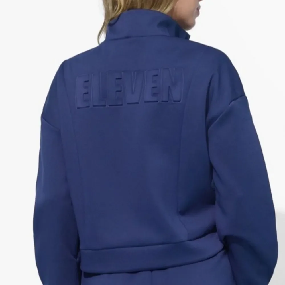 NWT EleVen By Venus Williams Be An Eleven Pullover